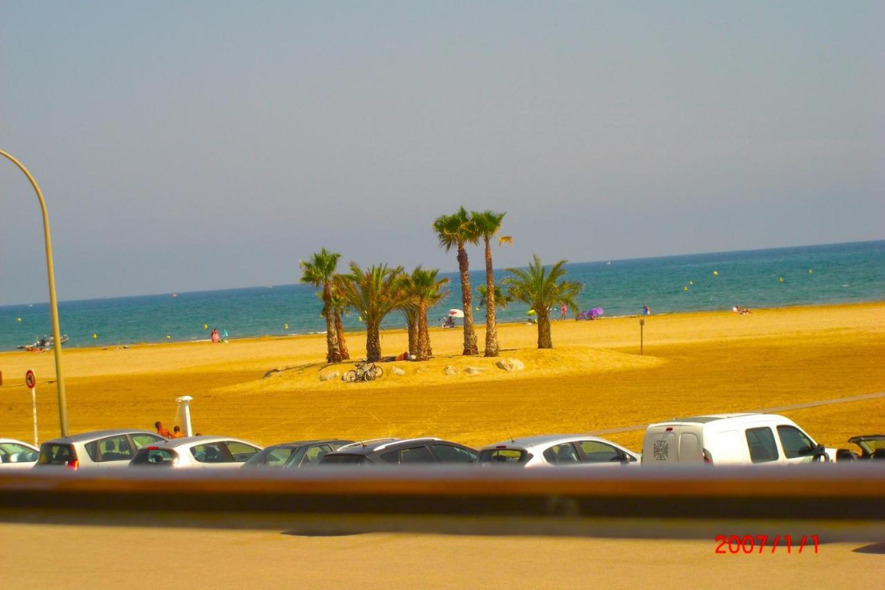 Face A La Mer Apartamento Port-la-Nouvelle Exterior foto